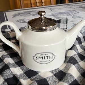 Pristine Steven Smith Teapot with Silver Lid and Fine Mesh SS Infuser